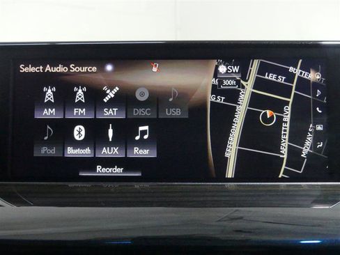 Used 2016 Lexus LX 570 4WD image 43