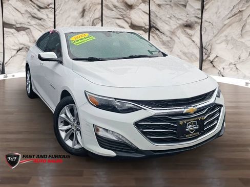 Used 2022 Chevrolet Malibu LT FWD image 1