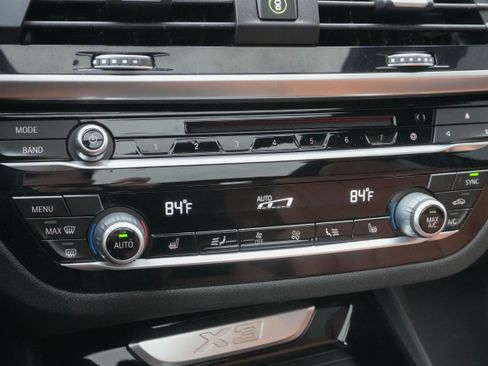 Used 2019 BMW X3 xDrive30i w/ Premium Package image 27