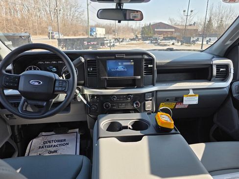 New 2026 Ford F450 XL w/ XL Chrome Package image 38
