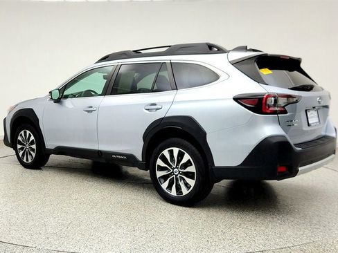 Used 2024 Subaru Outback Limited AWD/4WD image 7