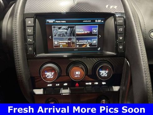 Used 2016 Jaguar F-TYPE R image 18