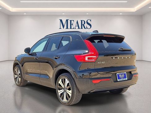 Certified 2023 Volvo XC40 Recharge Plus AWD/4WD image 4