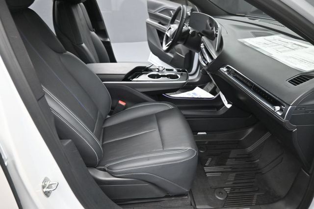Certified 2024 Cadillac Lyriq Sport w/ LPO, Floor Liner Package AWD/4WD image 18