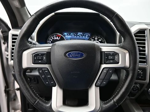 Used 2016 Ford F150 Lariat w/ Equipment Group 502A Luxury AWD/4WD image 16