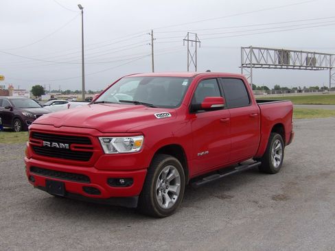 Used 2020 RAM 1500 Lone Star AWD/4WD image 1