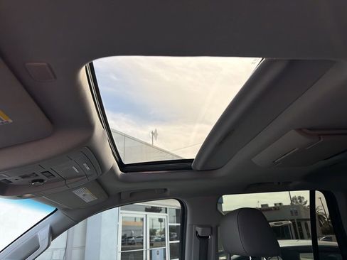 Used 2019 Chevrolet Tahoe LT AWD/4WD image 8