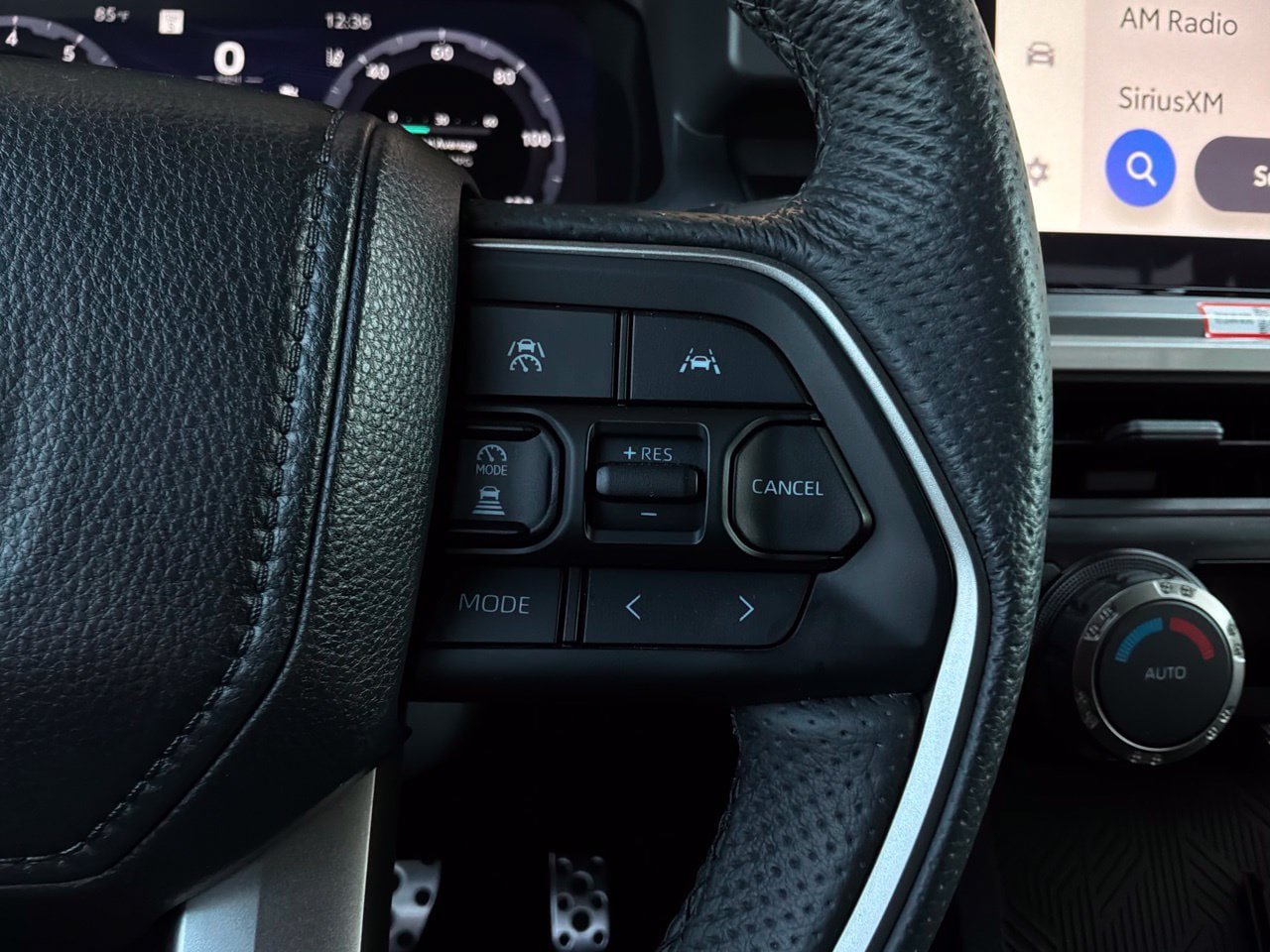 Used 2025 Toyota Tacoma TRD Sport RWD image 33