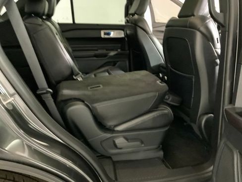 Used 2020 Ford Explorer ST w/ ST Street Pack AWD/4WD image 32