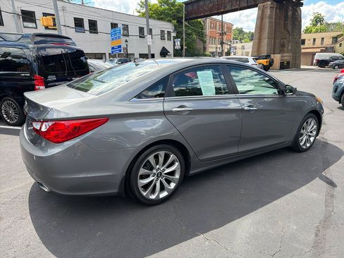 Used 2013 Hyundai Sonata SE FWD image 5