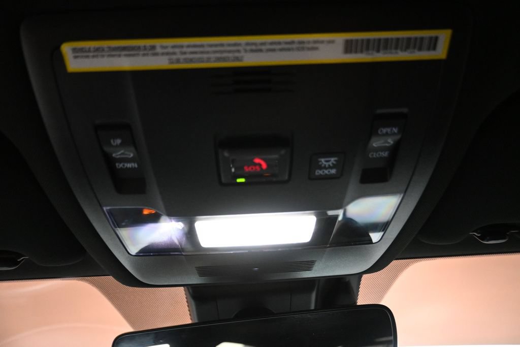 Used 2024 Lexus IS 350 F Sport RWD image 10