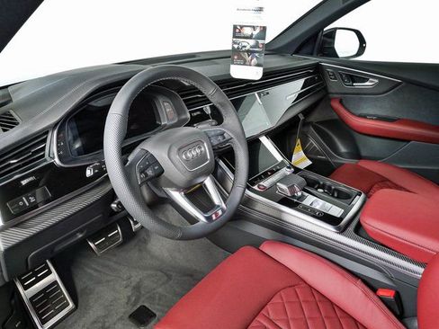 New 2026 Audi SQ8 Prestige AWD/4WD image 4