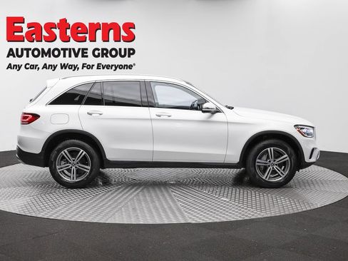 Used 2020 Mercedes-Benz GLC 300 4MATIC w/ Multimedia Package image 4