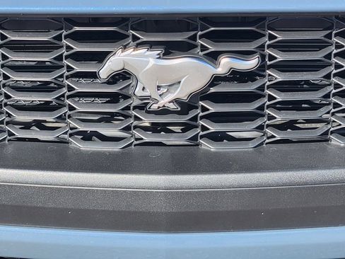 Used 2025 Ford Mustang Premium RWD image 21