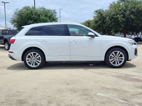 Used 2025 Audi Q7 2.0T Premium w/ Convenience Package AWD/4WD image 15