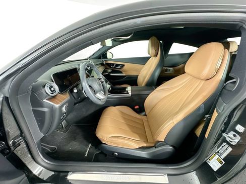 Used 2024 Mercedes-Benz CLE 300 4MATIC Coupe image 21