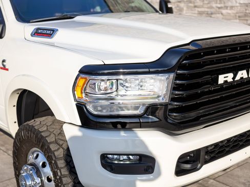 Used 2023 RAM 3500 Limited image 28
