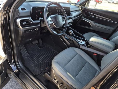 Used 2023 Kia Telluride EX X-Line image 21
