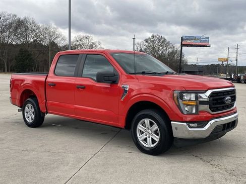 Used 2023 Ford F150 XLT image 9