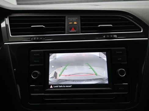 Used 2024 Volkswagen Tiguan S image 12