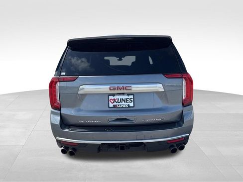 Used 2021 GMC Yukon XL Denali w/ Denali Ultimate Package AWD/4WD image 11