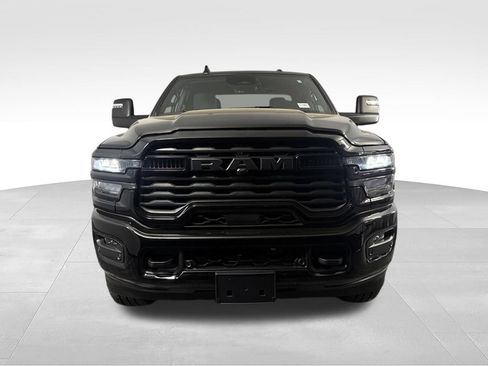 Used 2025 RAM 2500 Big Horn AWD/4WD image 4