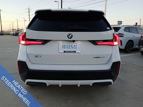 Used 2025 BMW X1 xDrive28i w/ M Sport Package image 8