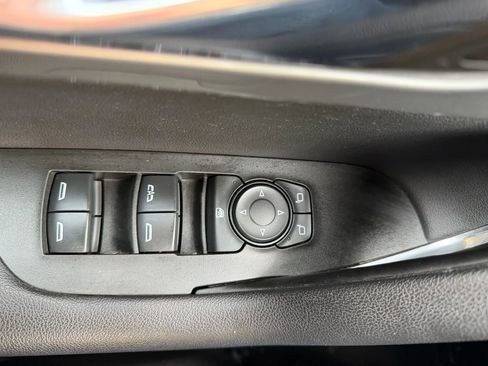 Used 2020 Chevrolet Blazer LT image 24