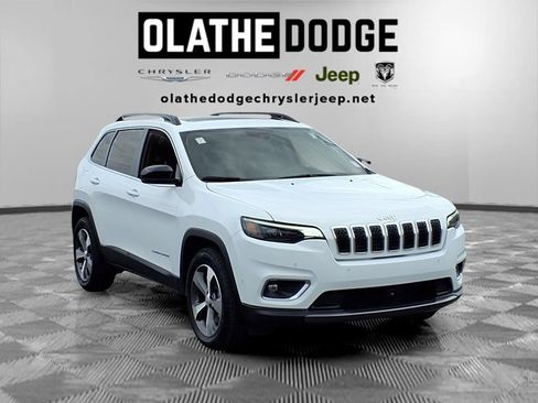 Certified 2022 Jeep Cherokee Limited w/ Mopar Interior Package AWD/4WD image 30