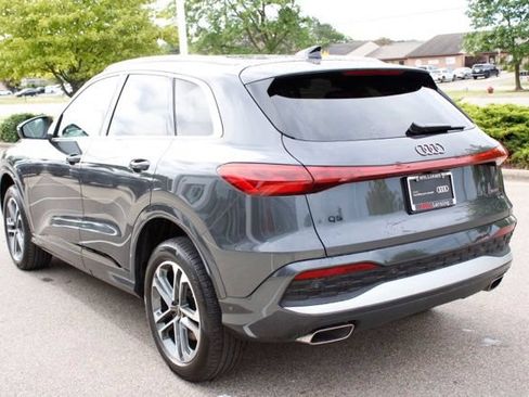 Used 2025 Audi Q5 Premium w/ Convenience Package AWD/4WD image 5