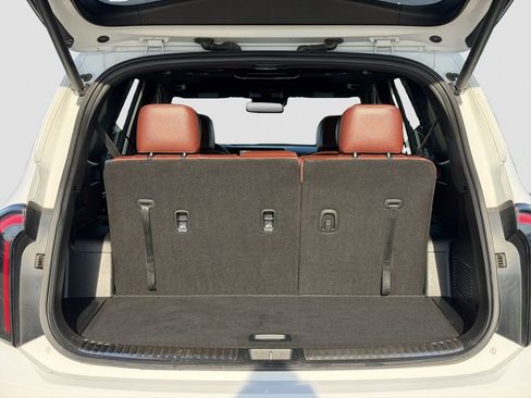 Used 2024 Kia Telluride SX image 20