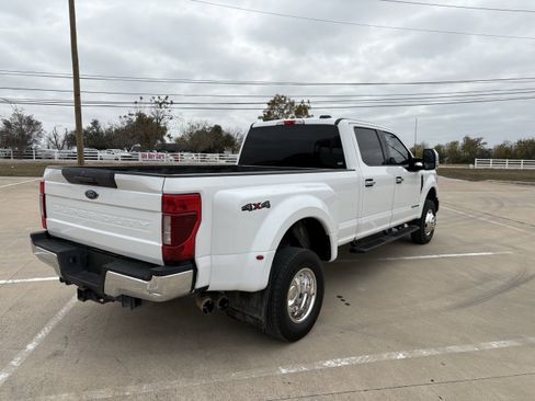 Used 2021 Ford F350 XLT image 5