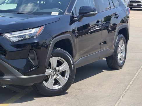 Certified 2025 Toyota RAV4 XLE FWD image 3