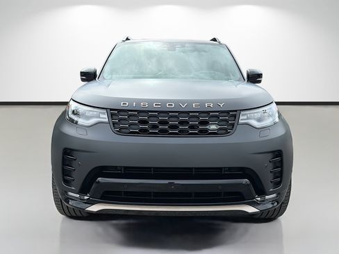 New 2026 Land Rover Discovery Limited Edition AWD/4WD image 8
