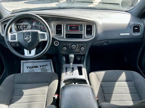 Used 2012 Dodge Charger SE image 18