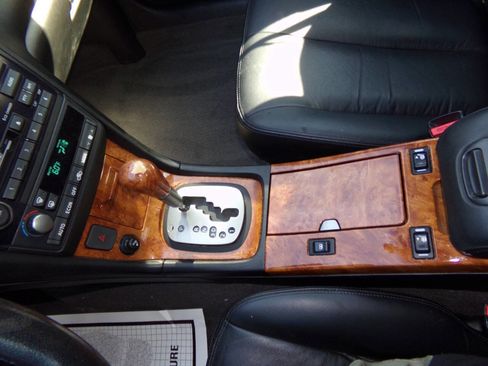 Used 2003 INFINITI I35 w/ Sunroof & Sunshade Pkg image 54