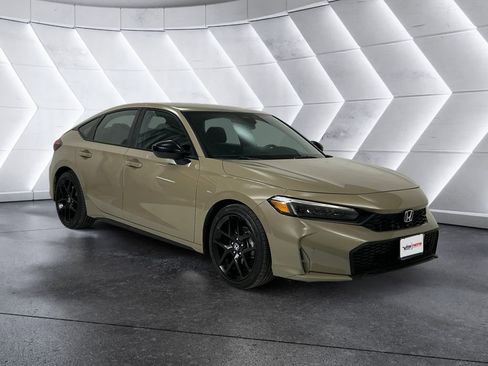 Used 2025 Honda Civic Sport image 1