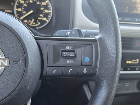 Used 2023 Nissan Rogue SV AWD/4WD image 31