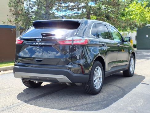 Certified 2023 Ford Edge SEL w/ Convenience Package AWD/4WD image 6