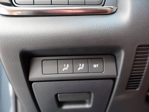 Certified 2025 MAZDA CX-30 AWD 2.5 S w/ Preferred Package image 38