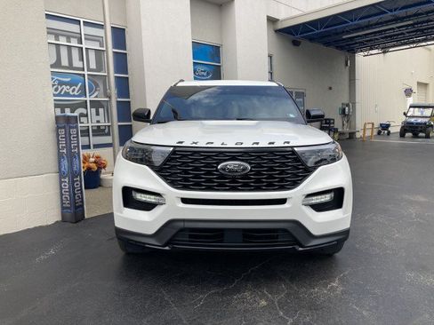 Used 2024 Ford Explorer ST-Line w/ Class IV Trailer Tow Package AWD/4WD image 2