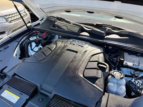 Used 2017 Audi Q7 3.0T Premium Plus image 6