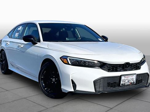 Used 2025 Honda Civic Sport image 2