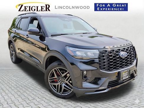 Used 2025 Ford Explorer ST-Line w/ ST-Line Street Pack AWD/4WD image 1