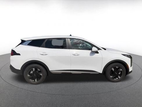 Used 2026 Kia Sportage LX FWD image 16