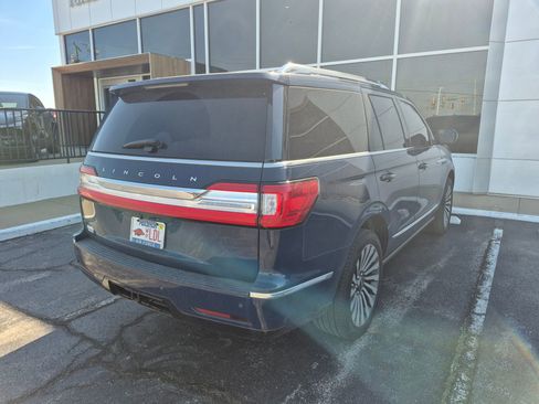 Used 2020 Lincoln Navigator Reserve w/ Luxury Package image 15