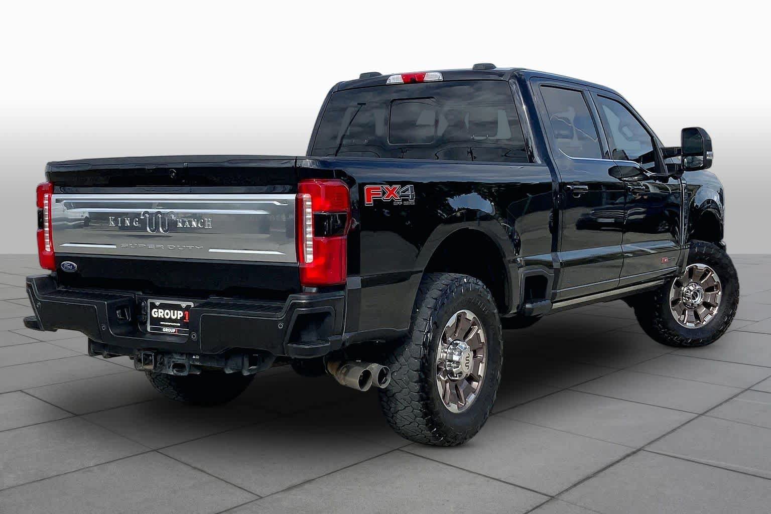 Used 2024 Ford F350 King Ranch w/ FX4 Off-Road Package AWD/4WD image 13