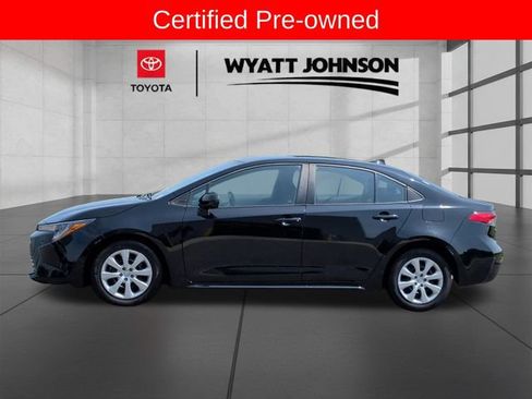 Certified 2023 Toyota Corolla LE FWD image 2