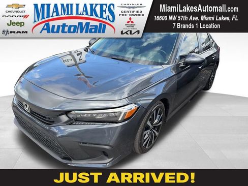 Used 2024 Honda Civic EX image 1