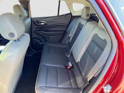 Used 2024 Chevrolet Trax ACTIV w/ Driver Confidence Package FWD image 23
